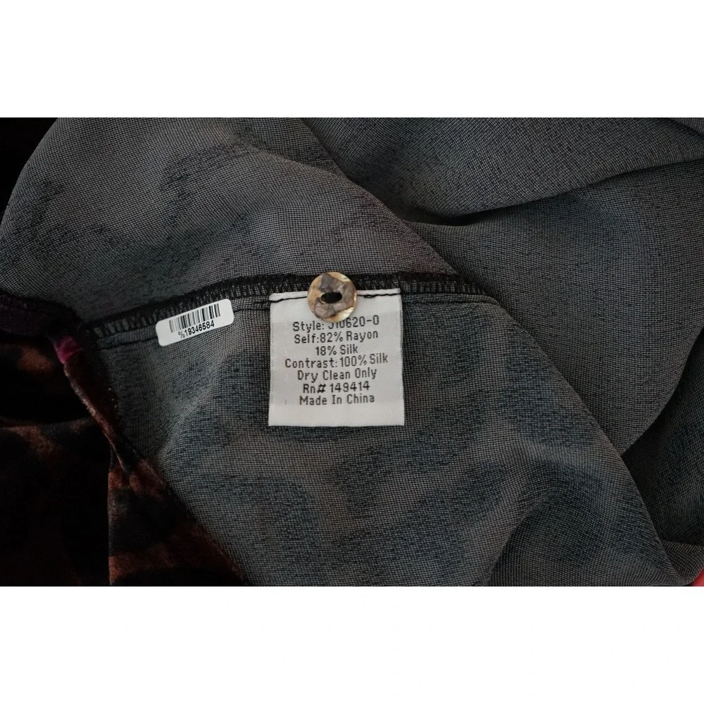 Johnny Was Torine Velvet Oversized‎ Button-Front Short Women's Large Floral - Picture 6 of 6